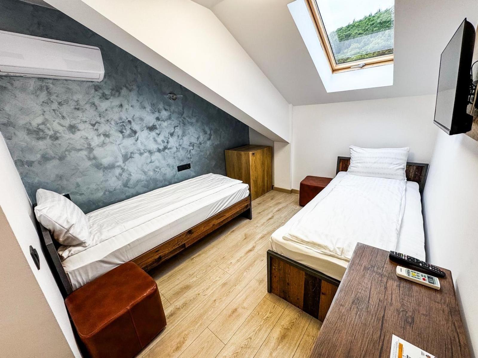 Motel Dalia Gilau Luaran gambar
