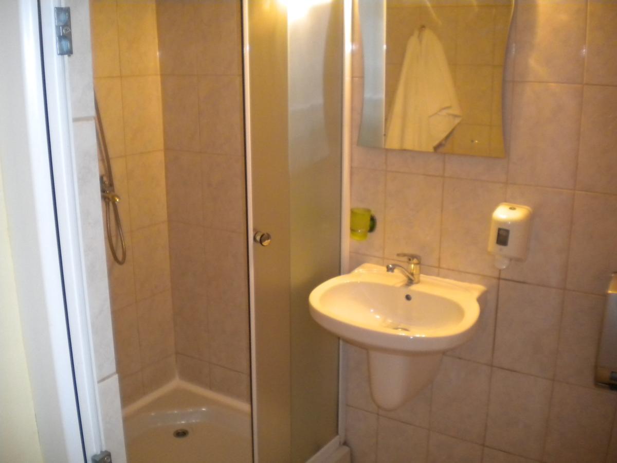 Motel Dalia Gilau Luaran gambar