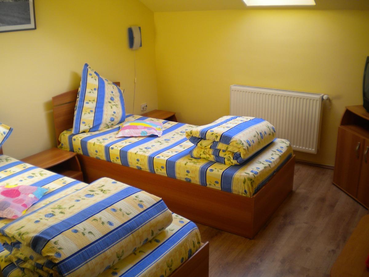 Motel Dalia Gilau Luaran gambar